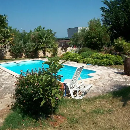 Katja With Garden And Pool Porec